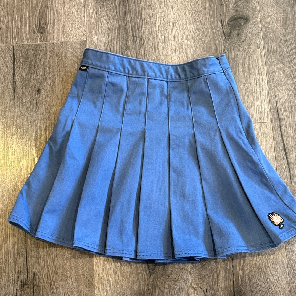 Vans Blue Pleated Women's Skirt Preppy Modern Old Money Skateboard Grunge Girly